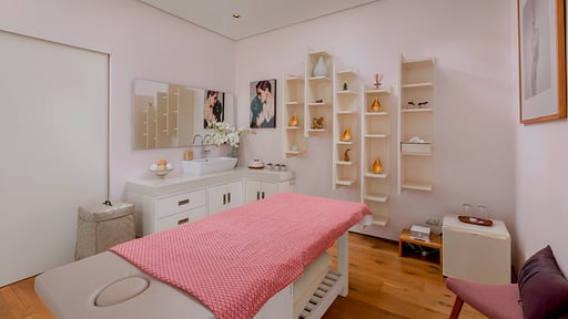 Villa White Skies Spa