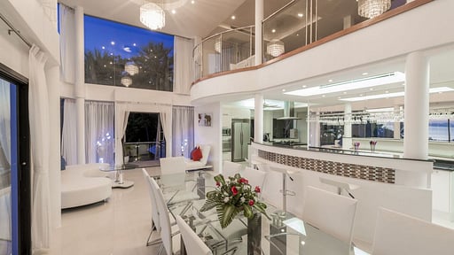 Villa White Stone Eethoek