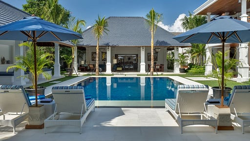 Villa Windu Asri Swimming pool