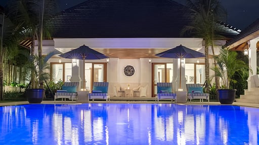 Villa Windu Asri Swimming pool
