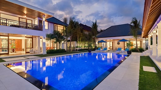 Villa Windu Asri Swimming pool