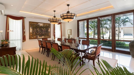 Villa Windu Asri Dining area