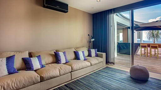 Villa Wings Media room