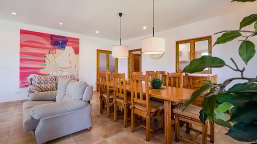 Villa Xemarri Dining area