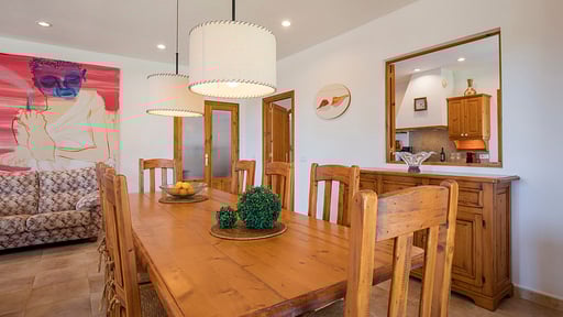 Villa Xemarri Dining area
