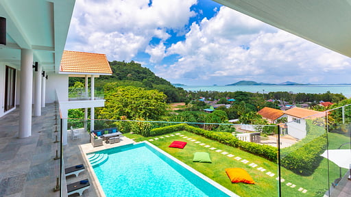 Villa XXIV Бассейн