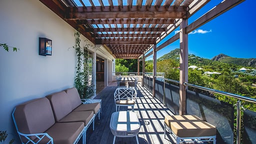 Villa Yellowbird Terrace/Veranda