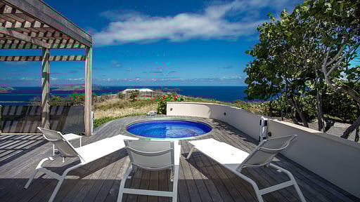 Villa Yellowbird Swimming pool