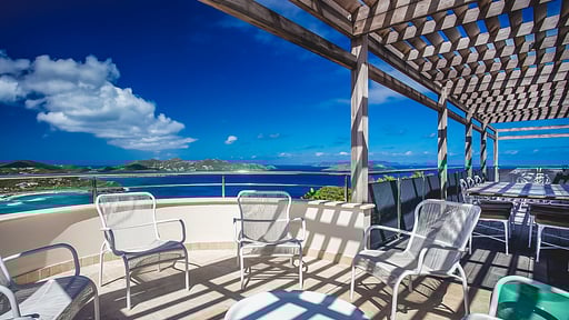 Villa Yellowbird Terrace/Veranda