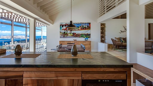 Villa Yellowbird Kitchen