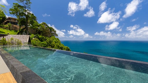 Villa Yin Swimming pool 1