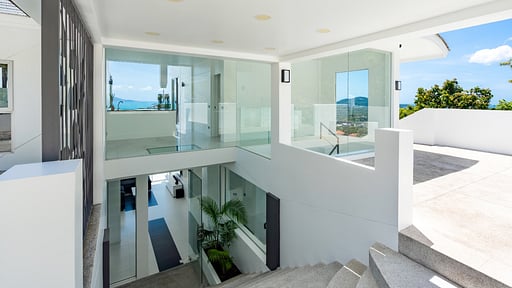 Villa Yindee Parking areas