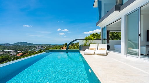 Villa Yindee Swimming pool