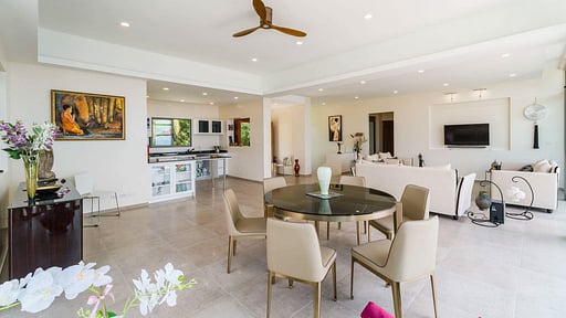 Villa Ying Yang Dining area