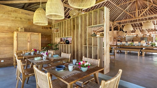 Villa Yoga Bingin Dining area
