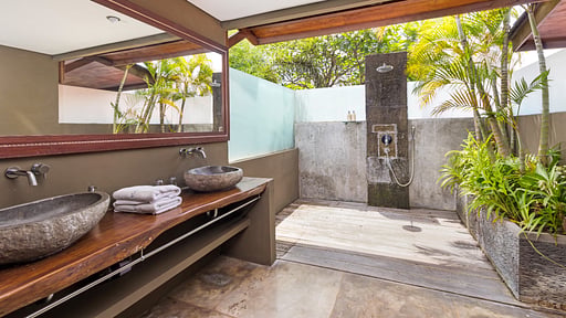 Villa Yoga Bedroom 1