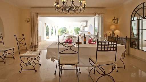 Villa Yucas Dining area