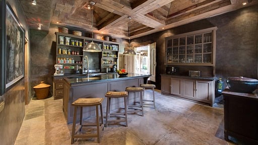 Villa Zelie Kitchen