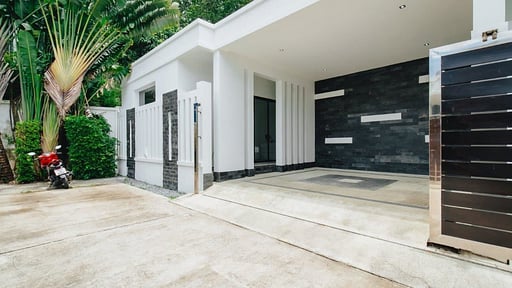 Villa Zen Phuket Parking areas