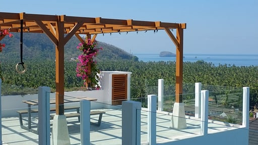Villa Zen Sengkidu Rooftop lounge