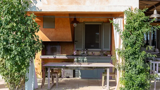 Villa Zen Tuscany BBQ equipment