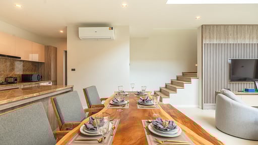 V217 Villa Zenithy Eethoek