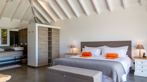 Villa Zetes Bedroom 1