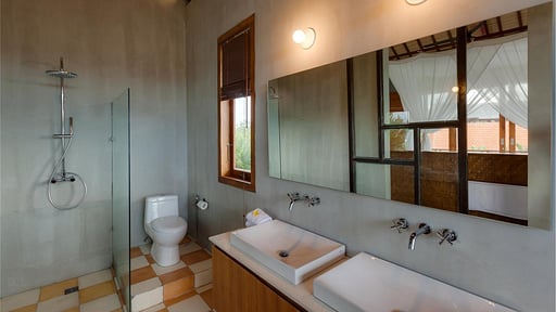 Zin Berawa Villa Bedroom 1