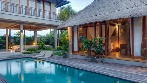 Zin Berawa Villa Swimming pool
