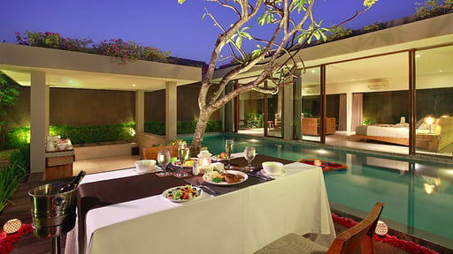 Villa Ziva Dining area