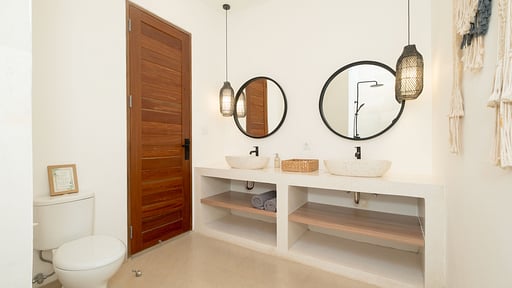 Villa Zoli Bedroom 1