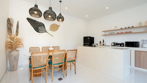 Villa Zoli Dining area