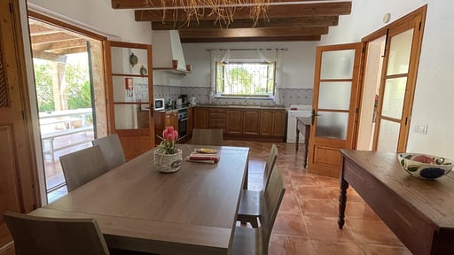 Villa Ca Na Cargola Обеденная зона