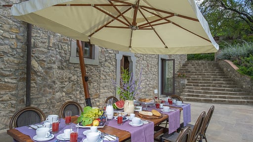 Ville Il Paradiso Salle à manger 1