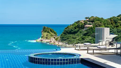 Villa Viman Бассейн