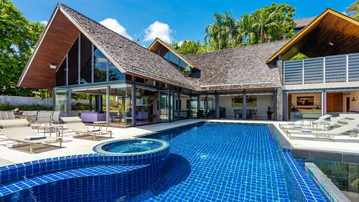 Villa Viman Бассейн