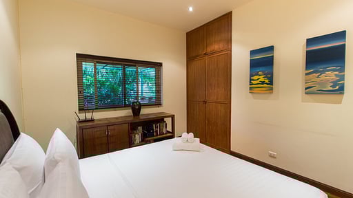 Viola Villa Bedroom 1