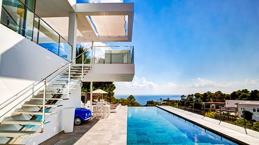 Villa Vista Blue Swimming pool