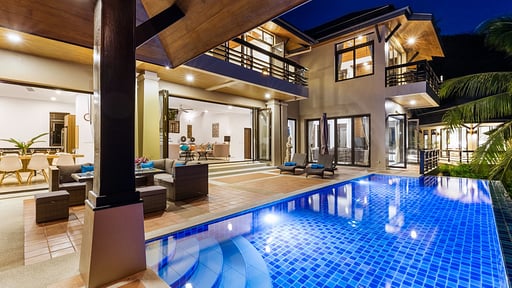 Vista Mar Swimming pool 1