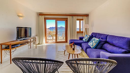 Vora Mar Beachfront Apartment Living room