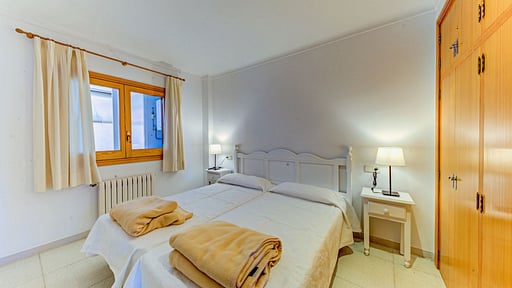 Vora Mar Beachfront Apartment Bedroom 2