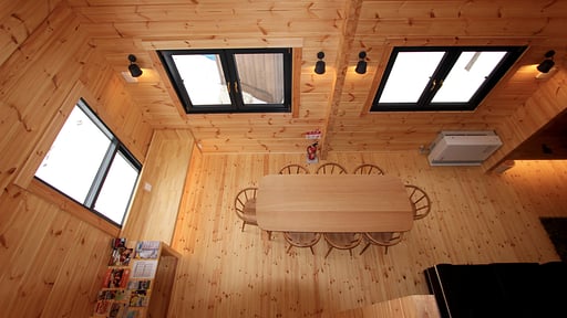 Wadano Woods Chalet Four Dining area