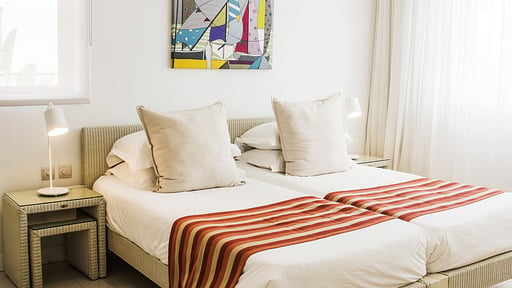 West Coast Marina Deluxe Apartment Slaapkamer 2