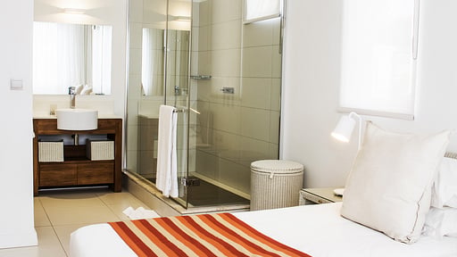 West Coast Marina Deluxe Apartment Slaapkamer 2