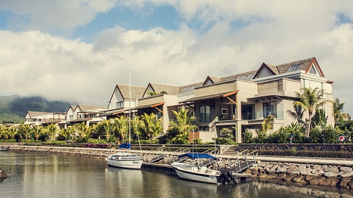 West Coast Marina Deluxe Apartment Surroundings