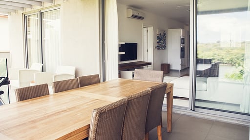 West Coast Marina Premium Apartment Essecke
