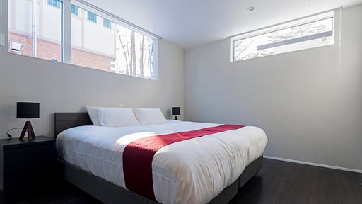 White Fox B Bedroom 1