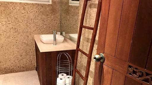 White House by the Beach Bedroom 1