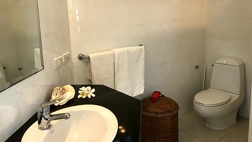 White House by the Beach Bedroom 3