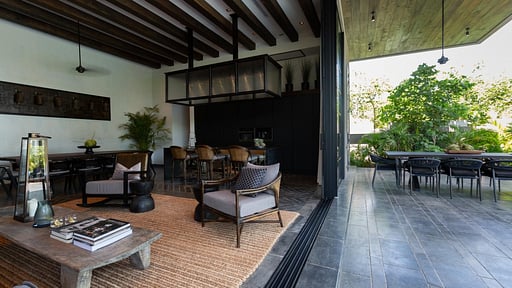 White Lotus Estate Living room 2
